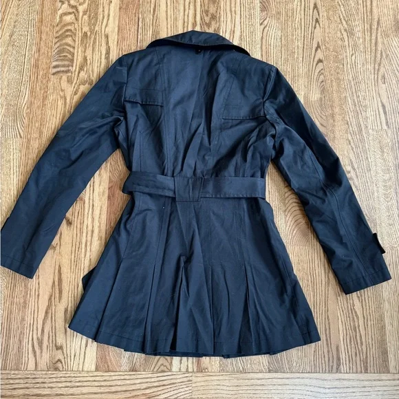 Via Spiga Trench Coat - Picture 2 of 5